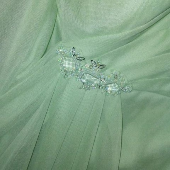 Bridesmaids Dress - Picture 3 of 3